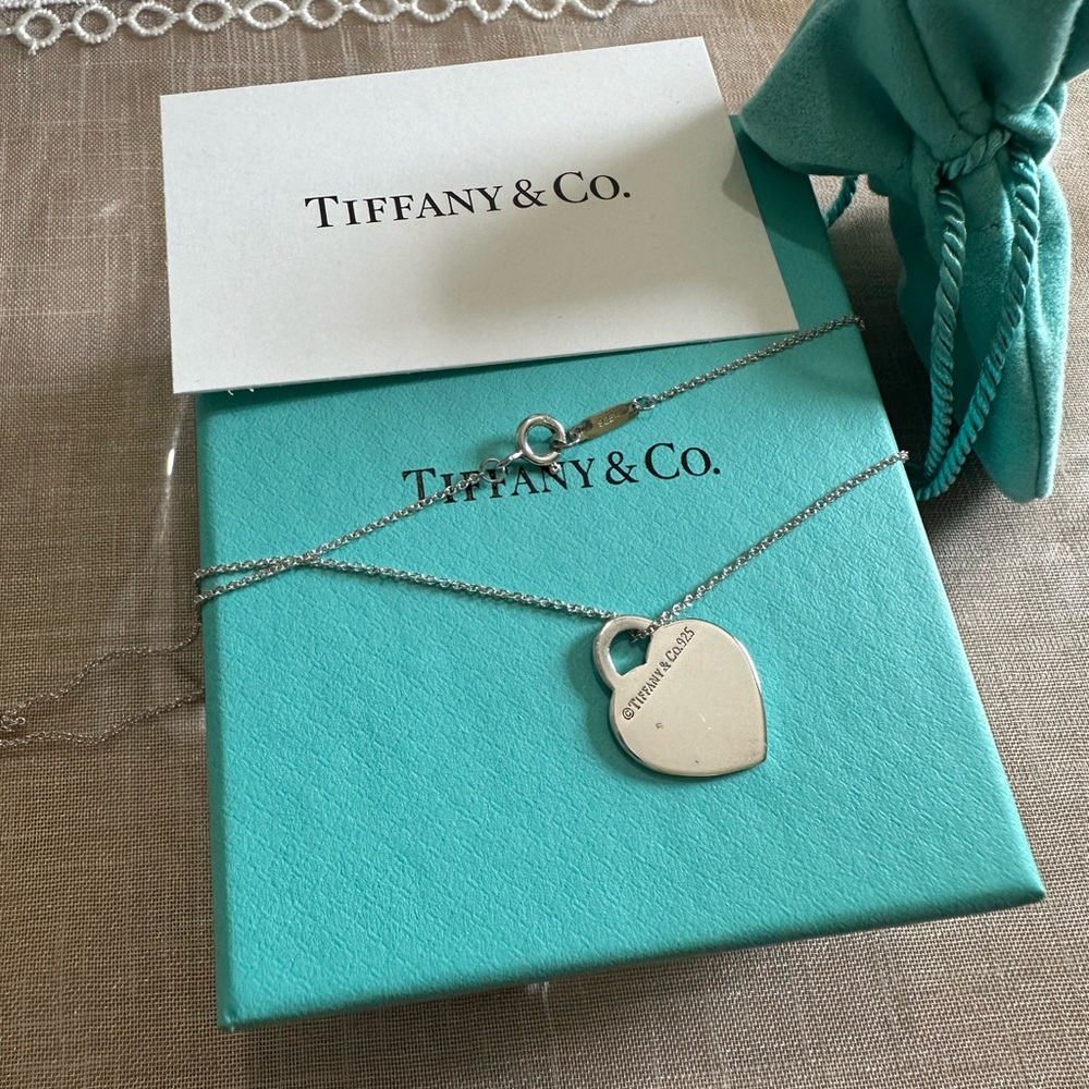 💙Tiffany  & Co 💙 heart necklace Sterling silver Authentic - Picture 5 of 15